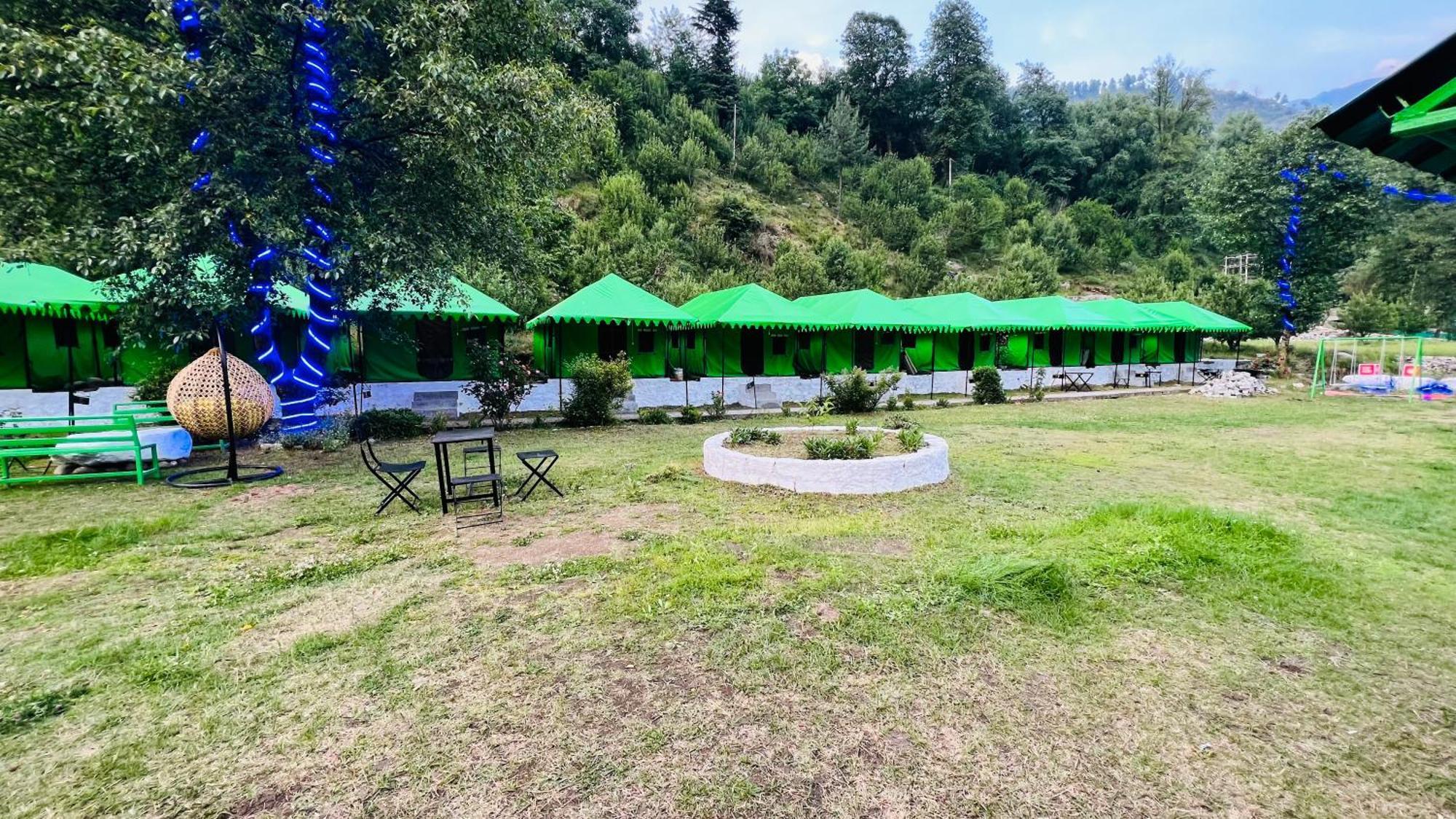 Himalayan Riverside Swiss Cottage Tents, Manali Ngoại thất bức ảnh