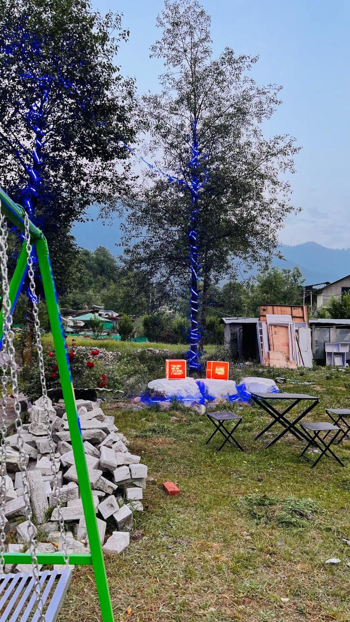 Himalayan Riverside Swiss Cottage Tents, Manali Ngoại thất bức ảnh