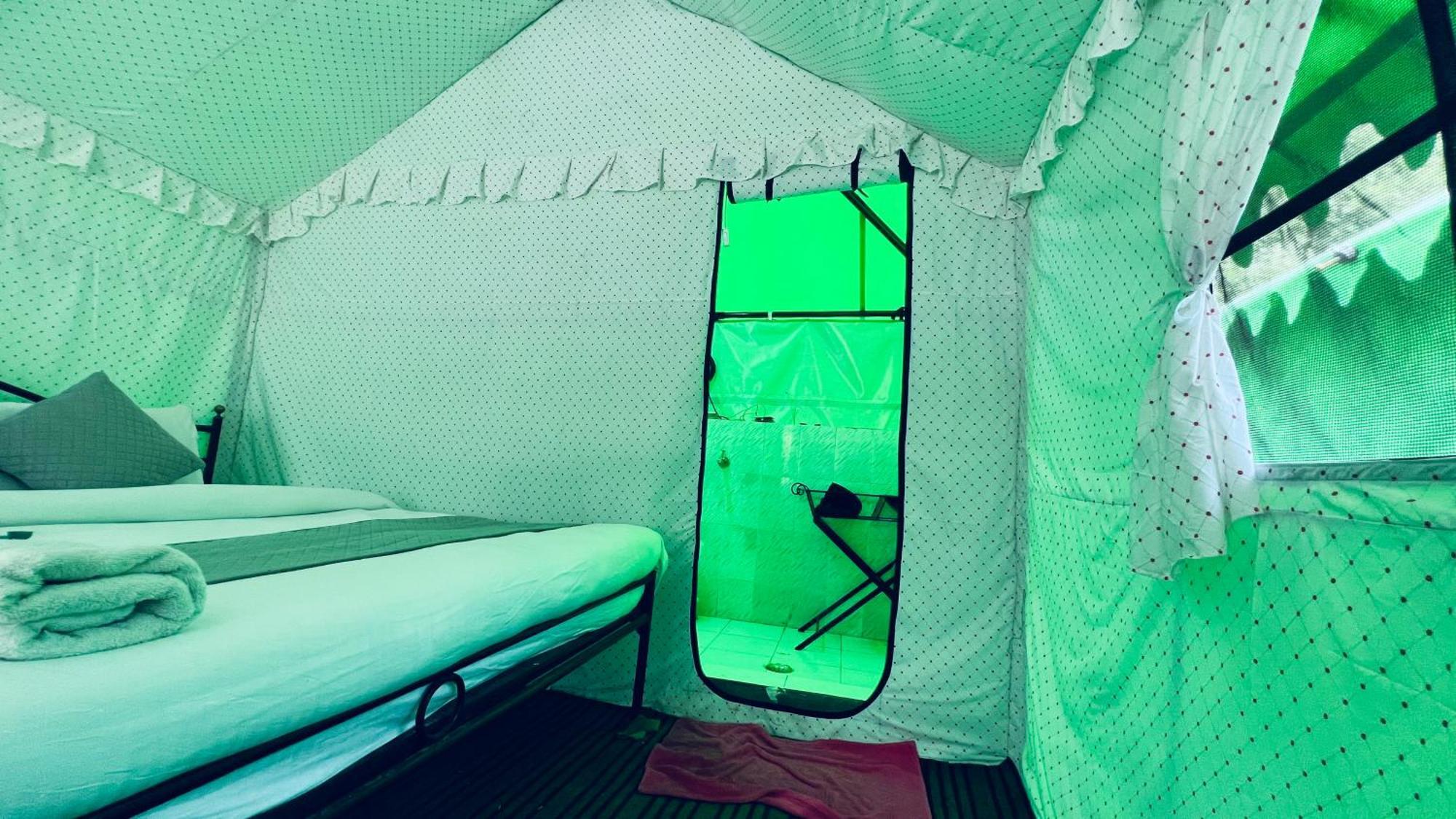Himalayan Riverside Swiss Cottage Tents, Manali Ngoại thất bức ảnh
