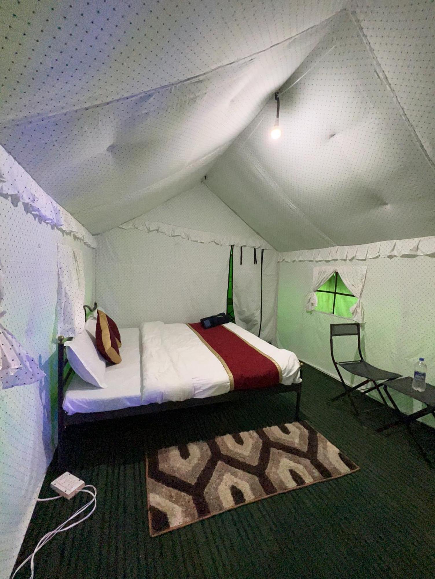Himalayan Riverside Swiss Cottage Tents, Manali Ngoại thất bức ảnh