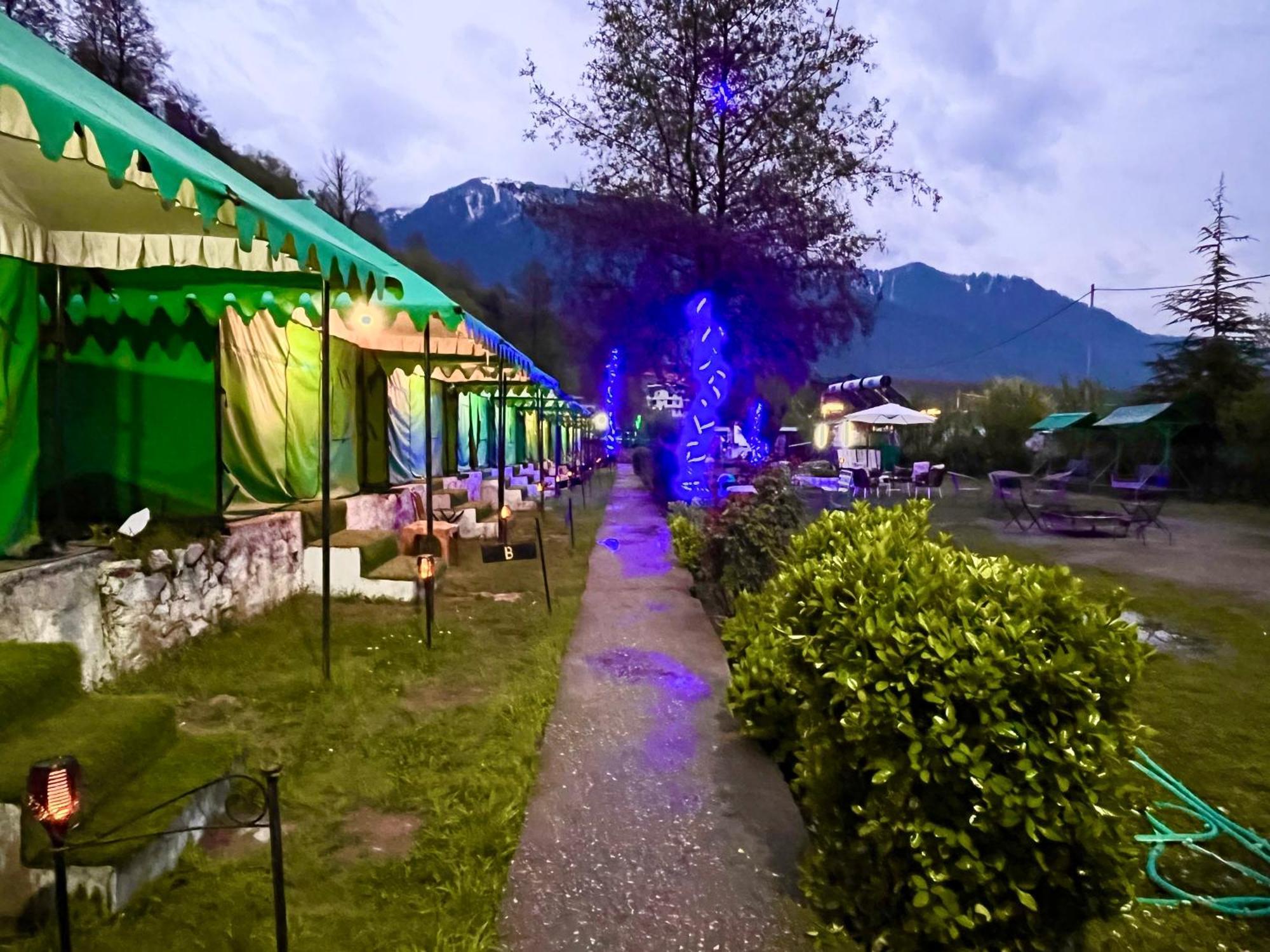 Himalayan Riverside Swiss Cottage Tents, Manali Ngoại thất bức ảnh